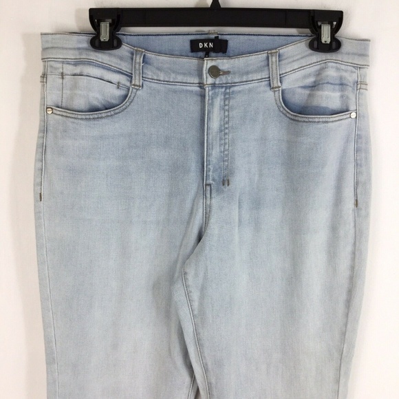 DKNY Solid Straight Leg Jeans Denim Light Blue - Picture 2 of 7